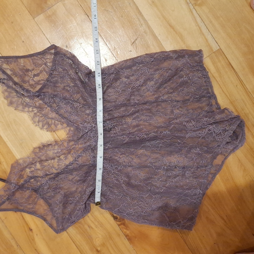 Victoria's Secret Dusty Purple Sheer Lace Romper Size Small Dark Academia - Picture 4 of 8